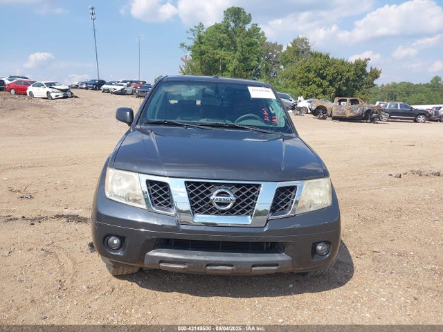 1N6AD0ER4FN736402 Nissan 2015
