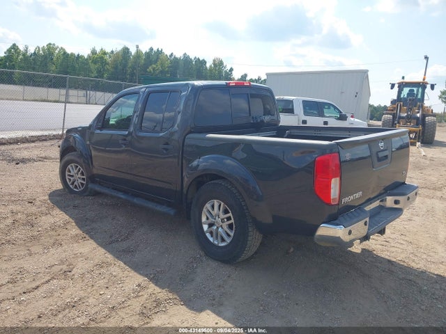 1N6AD0ER4FN736402 Nissan 2015