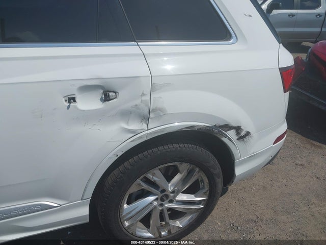 2023 AUDI Q7 WA1LXBF77PD010465 Photo 5