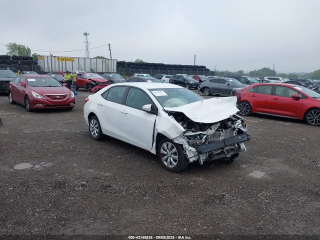 2014 2T1BURHE9EC194767 main image