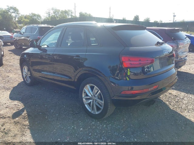 2017 AUDI Q3 WA1ECCFS1HR008455 Photo 2