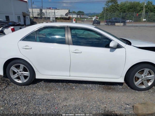 Toyota 2ar-fe 2014 4T1BF1FK4EU823564 Image 14