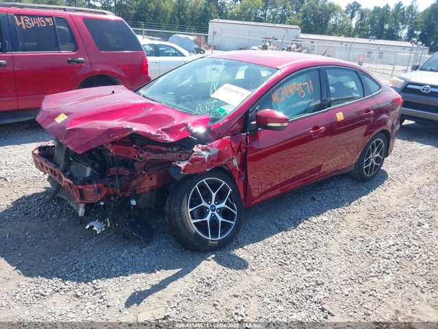 Ford Focus 2015 1FADP3F25FL373913 Image 2