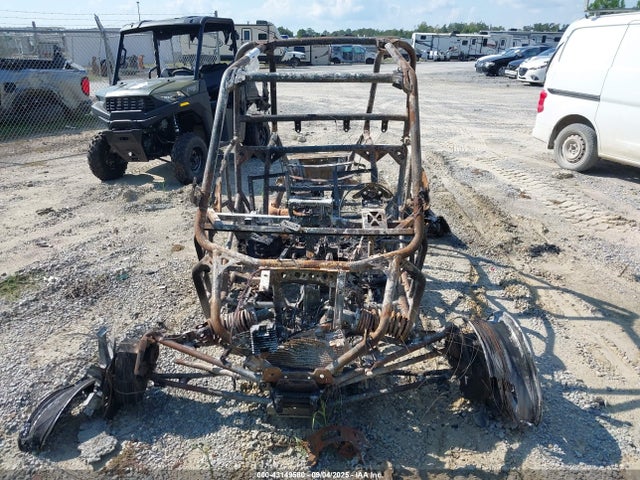2019 POLARIS RZR 3NSVDE997KF584960 Photo 4