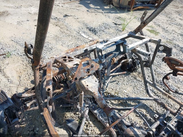 2019 POLARIS RZR 3NSVDE997KF584960 Photo 6