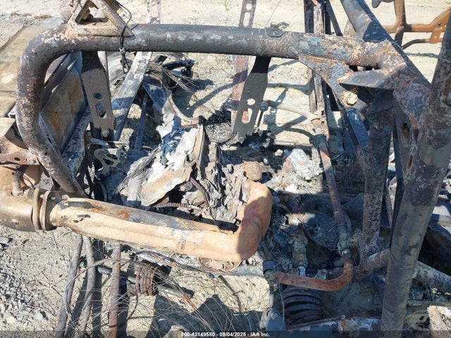 2019 POLARIS RZR 3NSVDE997KF584960 Photo 7