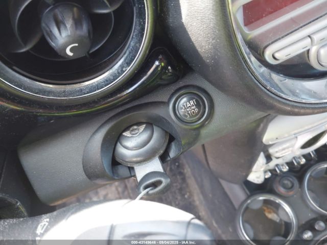 2008 MINI COOPER S WMWMF73558TT90634 Photo 10