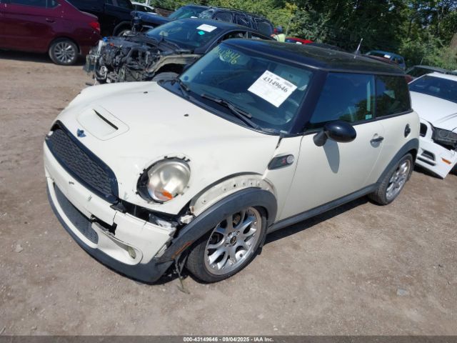 2008 MINI COOPER S WMWMF73558TT90634 Photo 1