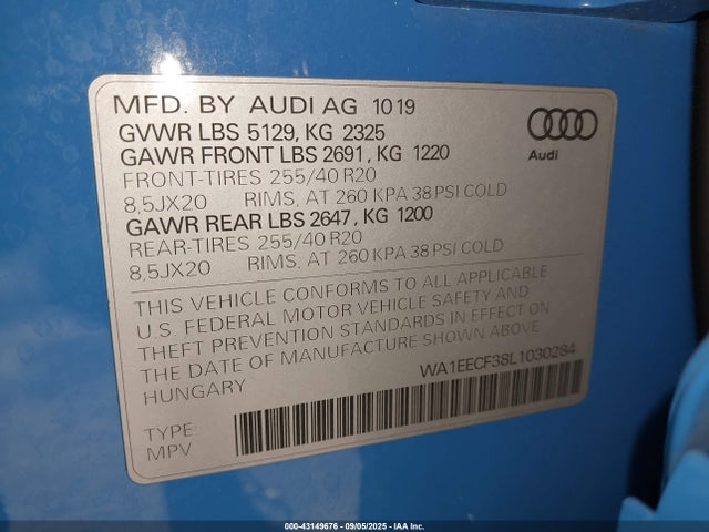 WA1EECF38L1030284 Audi Q3
