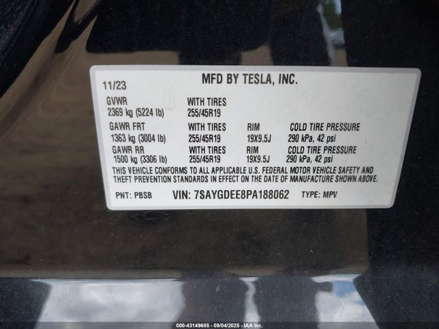 2023 TESLA MODEL Y 7SAYGDEE8PA188062 Photo 8