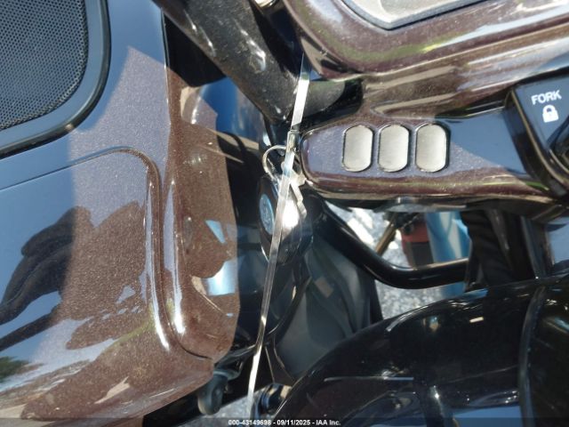 2019 HARLEY-DAVIDSON FLTRXSE 1HD1TCL16KB951990 Photo 10