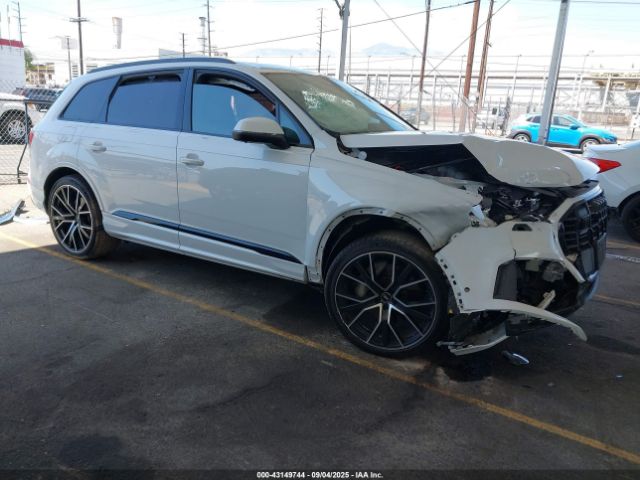 2021 AUDI Q7 WA1VXBF75MD035921