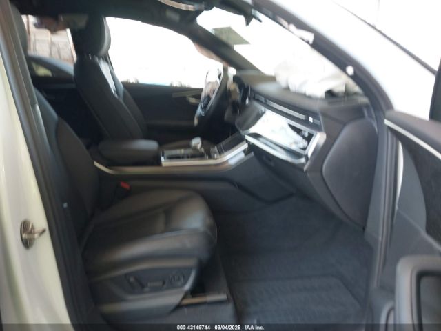 2021 AUDI Q7 WA1VXBF75MD035921 Photo 4