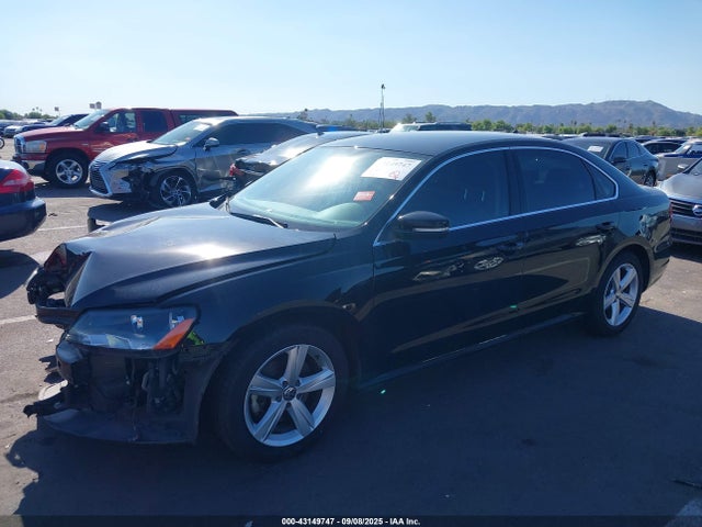 Volkswagen Passat 2015 1VWAT7A36FC078722 Image 2