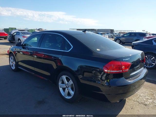 Volkswagen Passat 2015 1VWAT7A36FC078722 Image 3