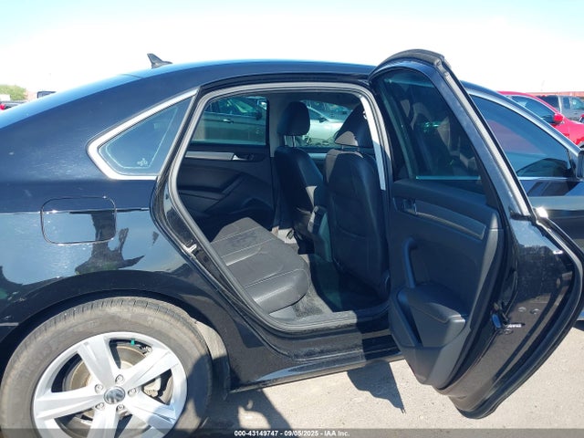 Volkswagen Passat 2015 1VWAT7A36FC078722 Image 8