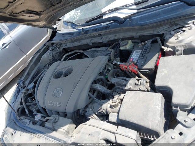 3MZBM1U7XFM220713 Mazda pe