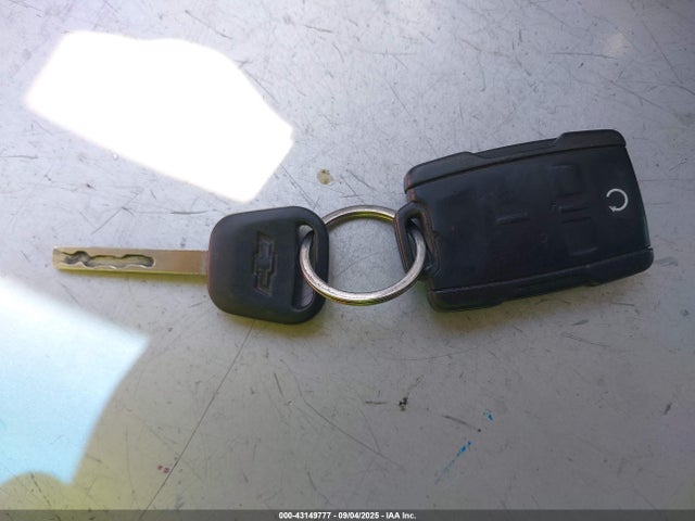 1GNSCJKC3FR272096 Chevrolet l83 - vvt, active fuel management, aluminum