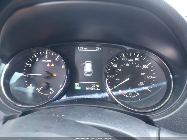 JN8AT2MTXHW145877 Nissan Rogue