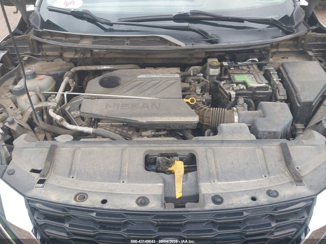5N1BT3BAXNC688131 Nissan Rogue