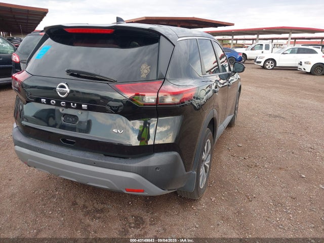 5N1BT3BAXNC688131 Nissan Rogue