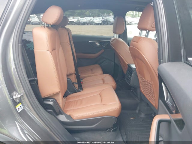 2021 AUDI Q7 WA1AJAF7XMD030787 Photo 7