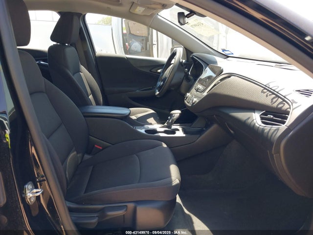 1G1ZD5ST2RF129909 Chevrolet lfv