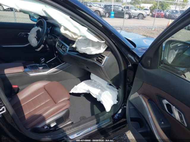 2022 BMW 3 SERIES 3MW5U9J0XN8C70733 Photo 4