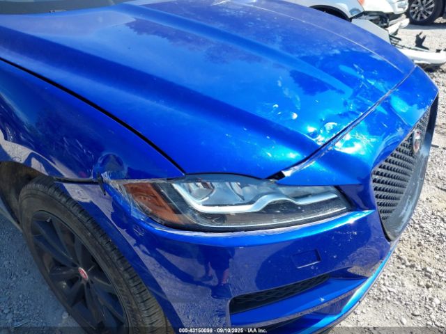 2018 JAGUAR F-PACE SADCK2GX9JA203748 Photo 5