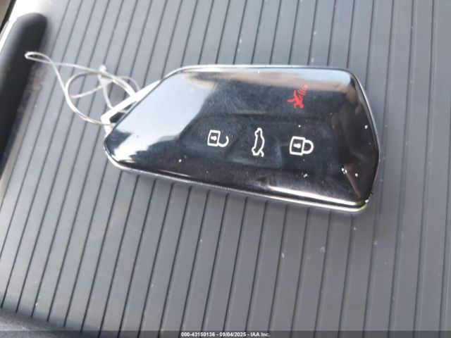 2022 VOLKSWAGEN ID.4 WVGTMPE20NP074940 Photo 10