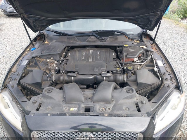 2012 JAGUAR XJ SAJWA2GEXCMV29135 Photo 9