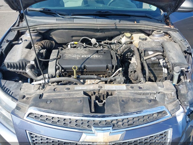 1G1PA5SG9E7321755 Chevrolet lwe