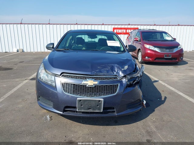 1G1PA5SG9E7321755 Chevrolet lwe