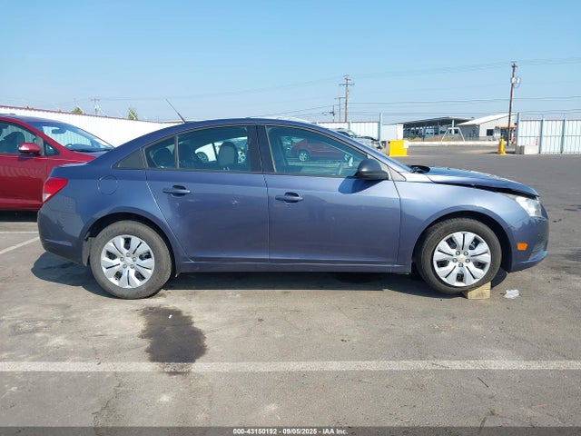 1G1PA5SG9E7321755 Chevrolet lwe