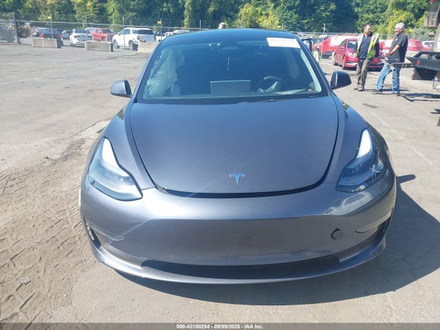 5YJ3E1EB7NF323825 Tesla Model 3 Long Range Dual Motor All-wheel Drive