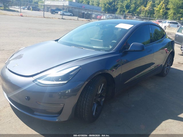 2022 TESLA MODEL 3 5YJ3E1EB7NF323825 Photo 1