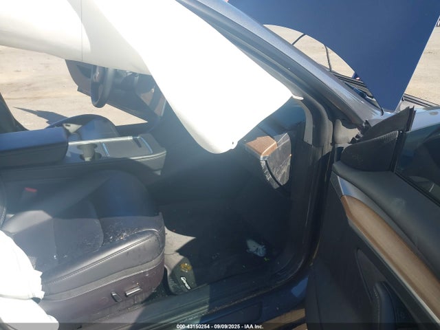 2022 TESLA MODEL 3 5YJ3E1EB7NF323825 Photo 4