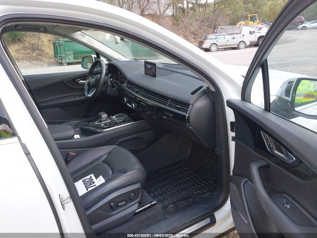 2017 AUDI Q7 WA1VAAF79HD002194 Photo 4