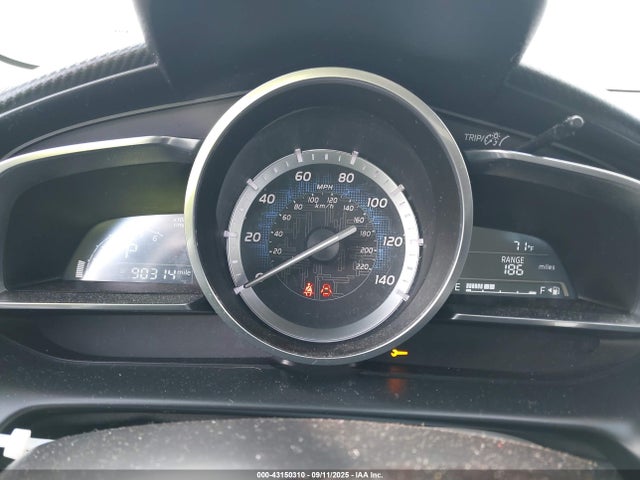 3MYDLBYV9HY151927 Toyota p5v