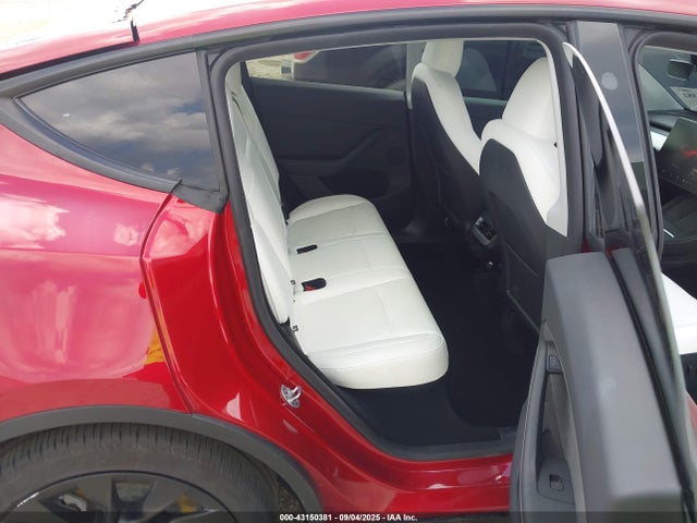 2024 TESLA MODEL Y 7SAYGDEE5RA327888 Photo 7