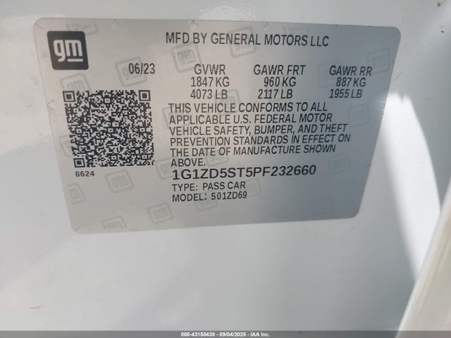 Chevrolet lfv 2023 1G1ZD5ST5PF232660 Image 9