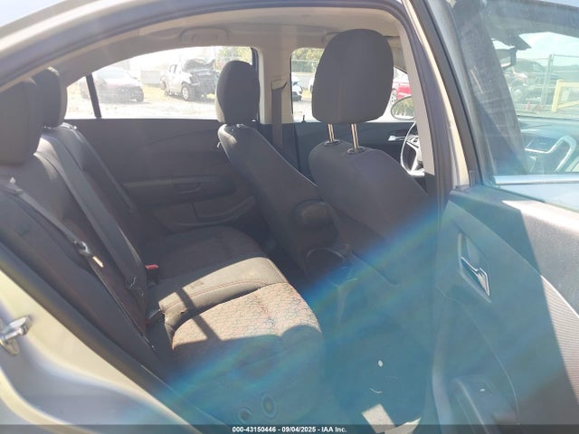 1G1JD5SH1H4121609 Chevrolet luw - mfi, e85 max