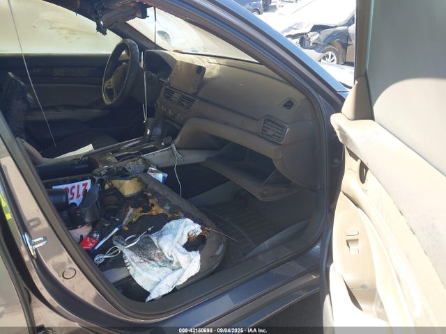 Honda l15be 2018 1HGCV1F17JA014396 Image 5