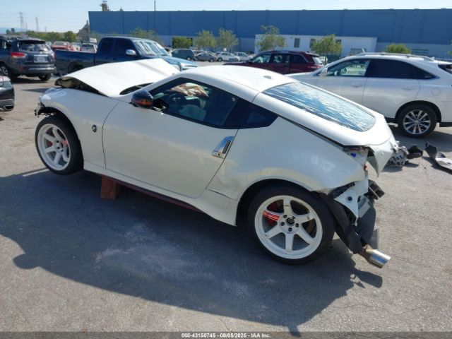 2016 NISSAN 370Z JN1AZ4EH6GM935321 Photo 2