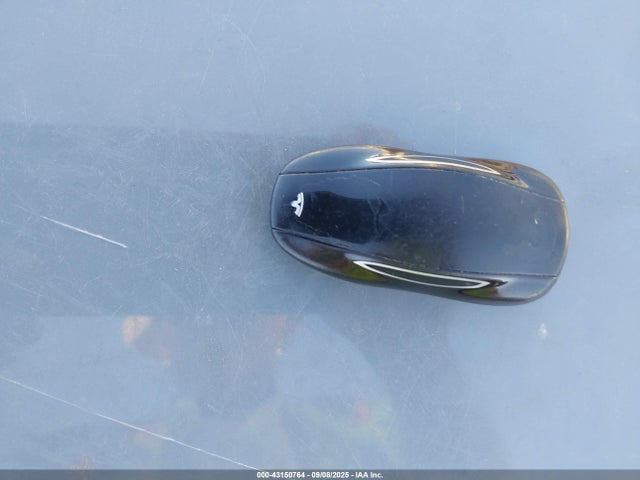 2015 TESLA MODEL S 5YJSA1H26FFP67069 Photo 10