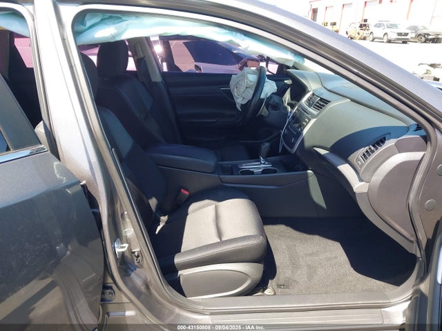 1N4AL3AP0GC146910 Nissan 2016