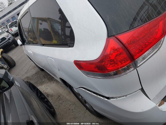 Toyota 2gr-fks 2014 5TDKK3DC6ES460941 Image 3