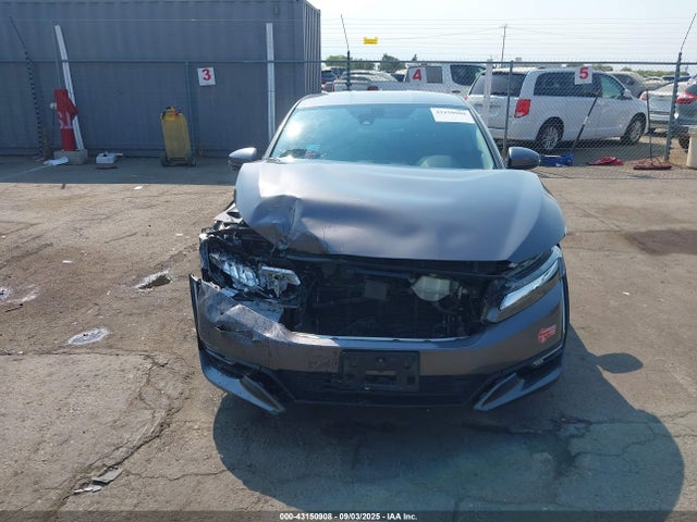 JHMZC5F17JC017808 Honda leb3(h4)