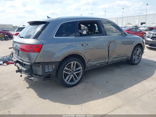 2017 AUDI Q7 WA1AAAF71HD005721 Photo 3