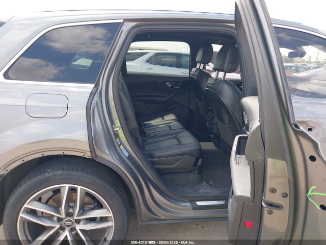 2017 AUDI Q7 WA1AAAF71HD005721 Photo 7